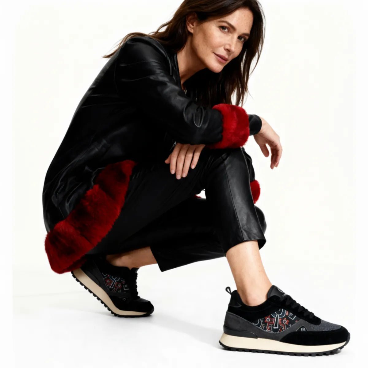 Novera - Omega Walk -