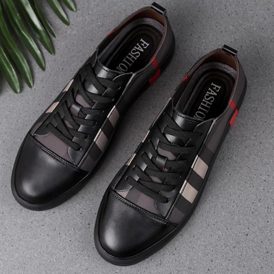 Low top leather sneakers for men - Omega Walk