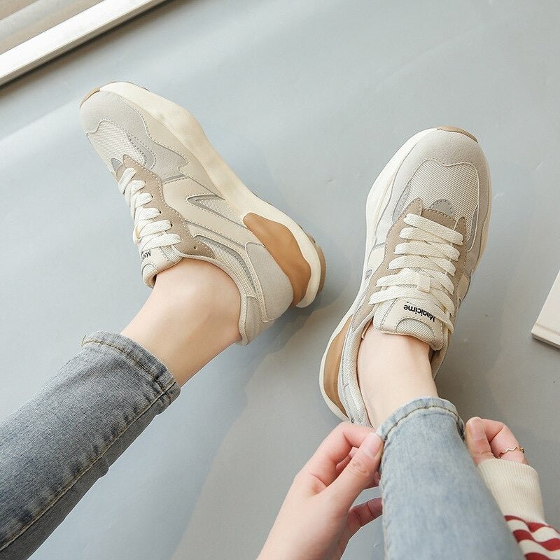Retro Lace-up Sneakers for Women - Omega Walk