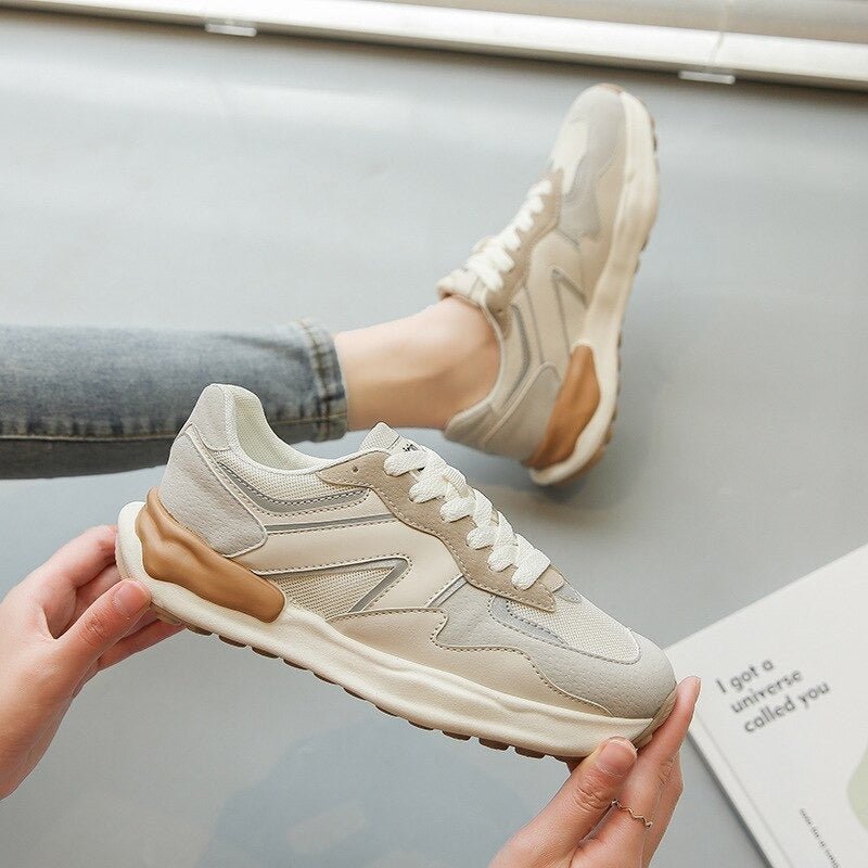 Retro Lace-up Sneakers for Women - Omega Walk